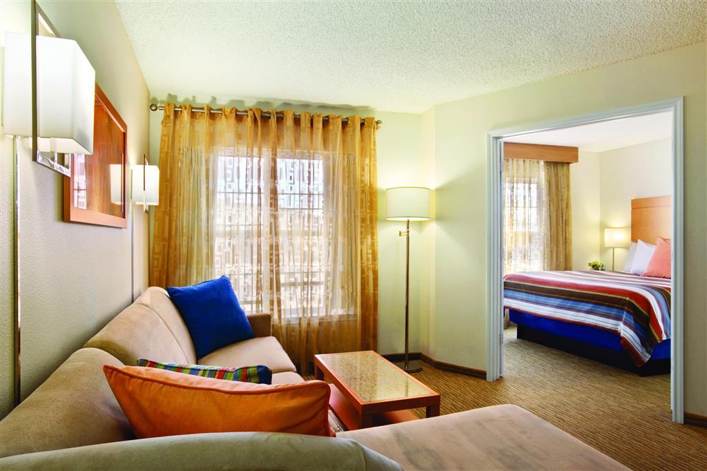 Hyatt House - University Village Colorado Springs Værelse billede